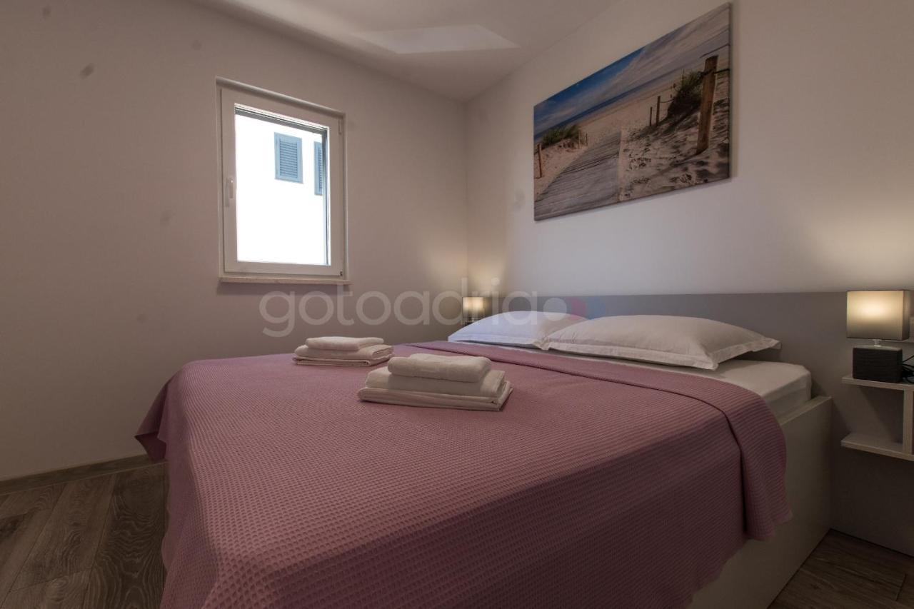 Sea View Apartments Diana Makarska Exterior photo